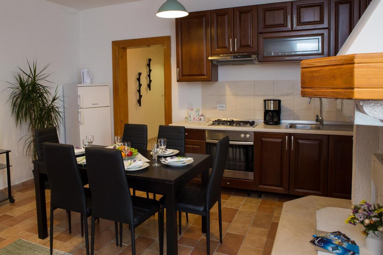 Apartman Girasol Pula Daire Dış mekan fotoğraf