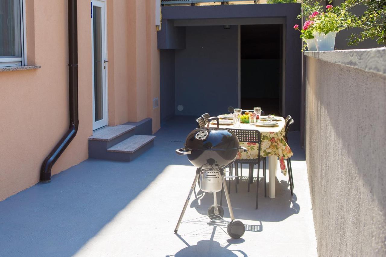 Apartman Girasol Pula Daire Dış mekan fotoğraf